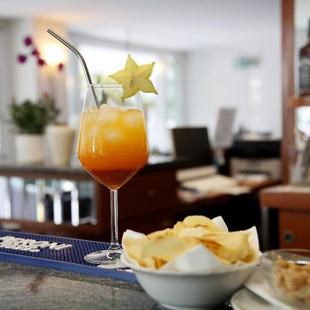 Hotel Alfa Anche In All Inclusive Римини Экстерьер фото
