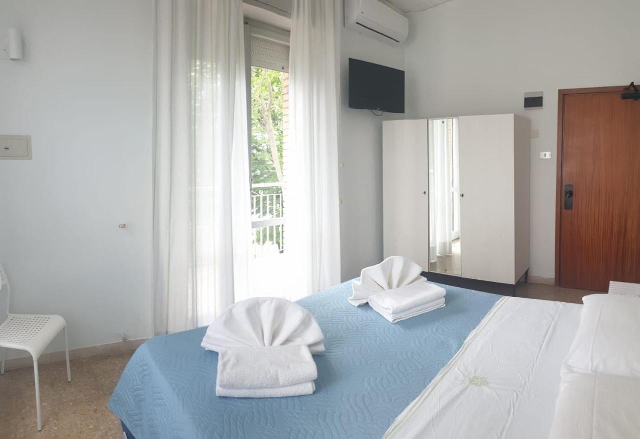 Hotel Alfa Anche In All Inclusive Римини Экстерьер фото