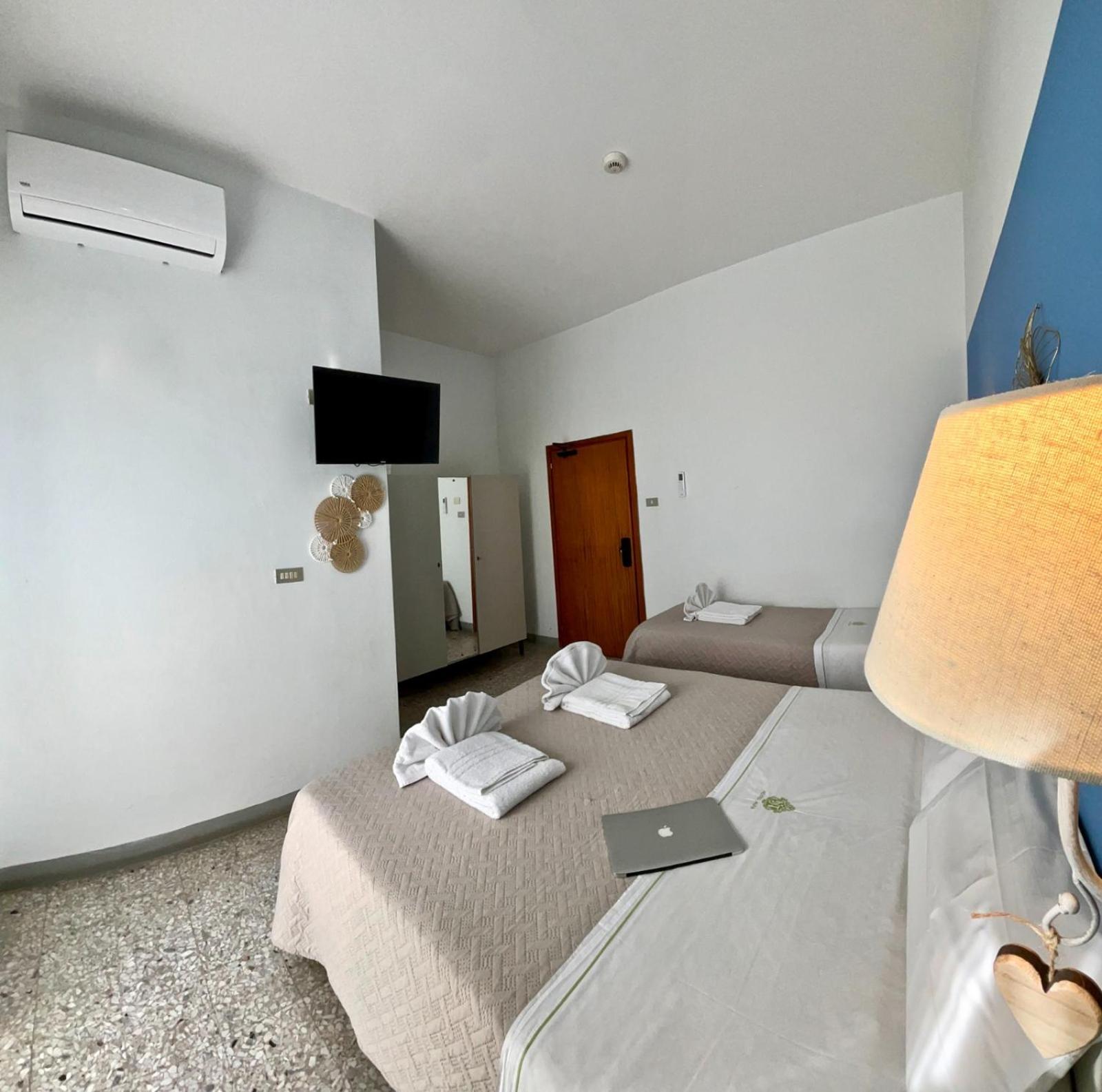 Hotel Alfa Anche In All Inclusive Римини Экстерьер фото