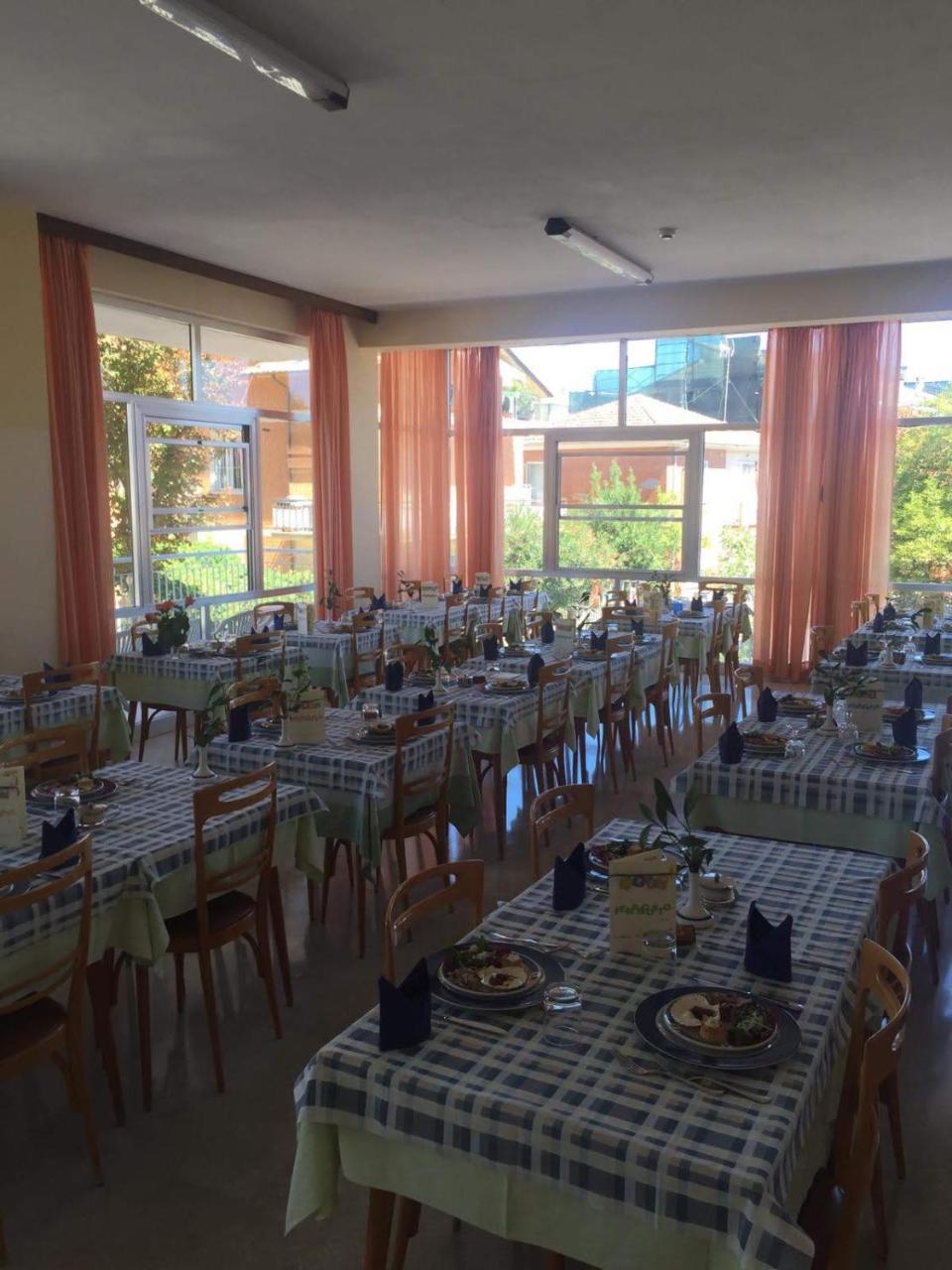 Hotel Alfa Anche In All Inclusive Римини Экстерьер фото